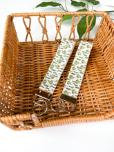 Load image into Gallery viewer, Cactus Keyfob Wristlets